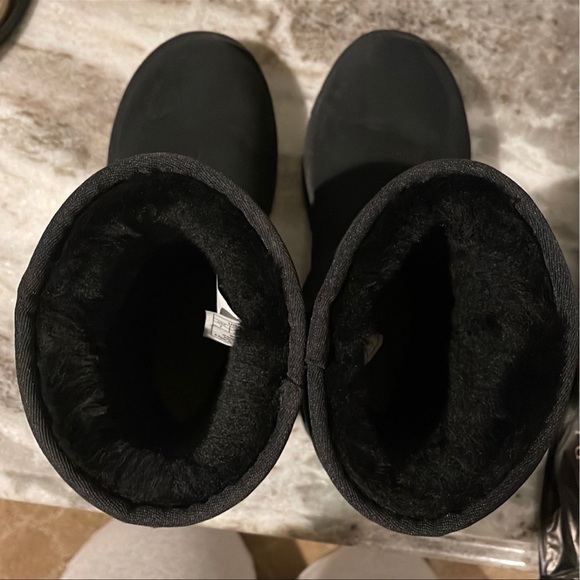 SOLD - Picture 4 of 5